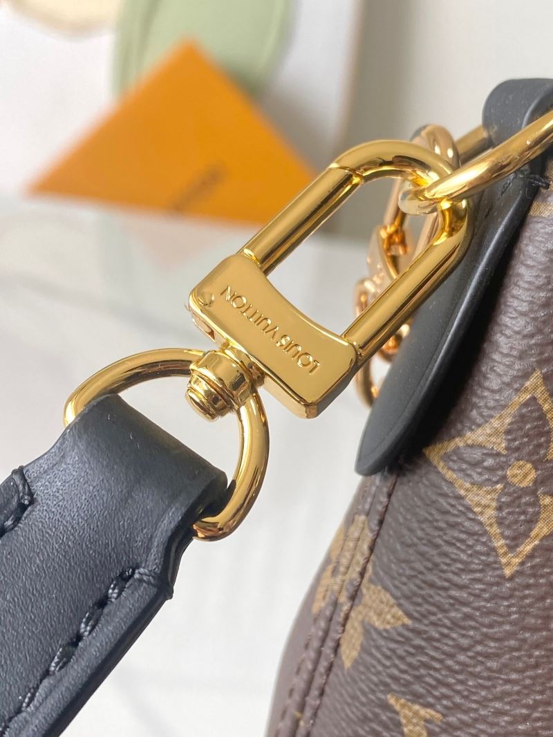 Louis Vuitton Hobo Bags